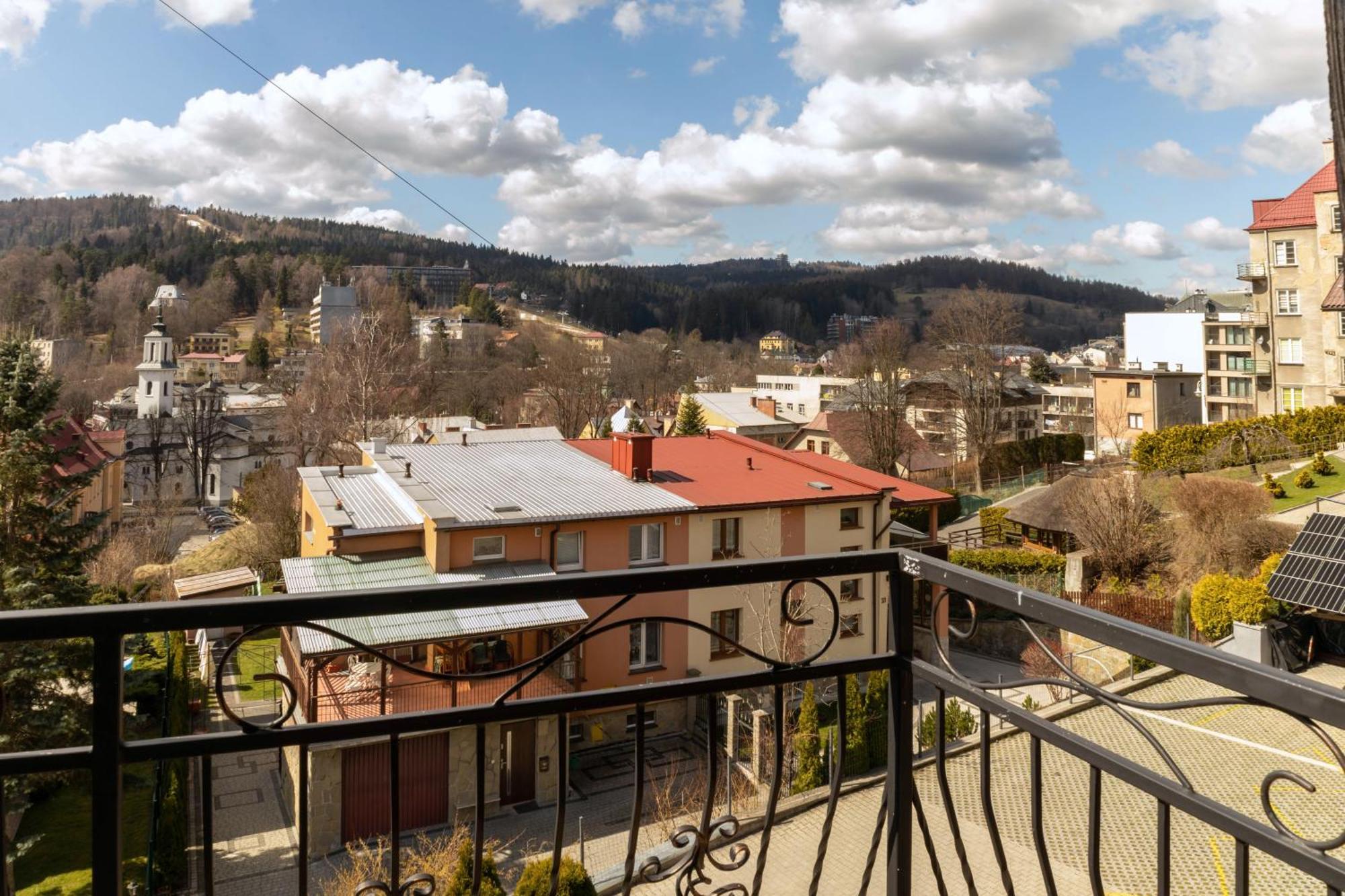 Willa Radosc Krynica Exterior foto